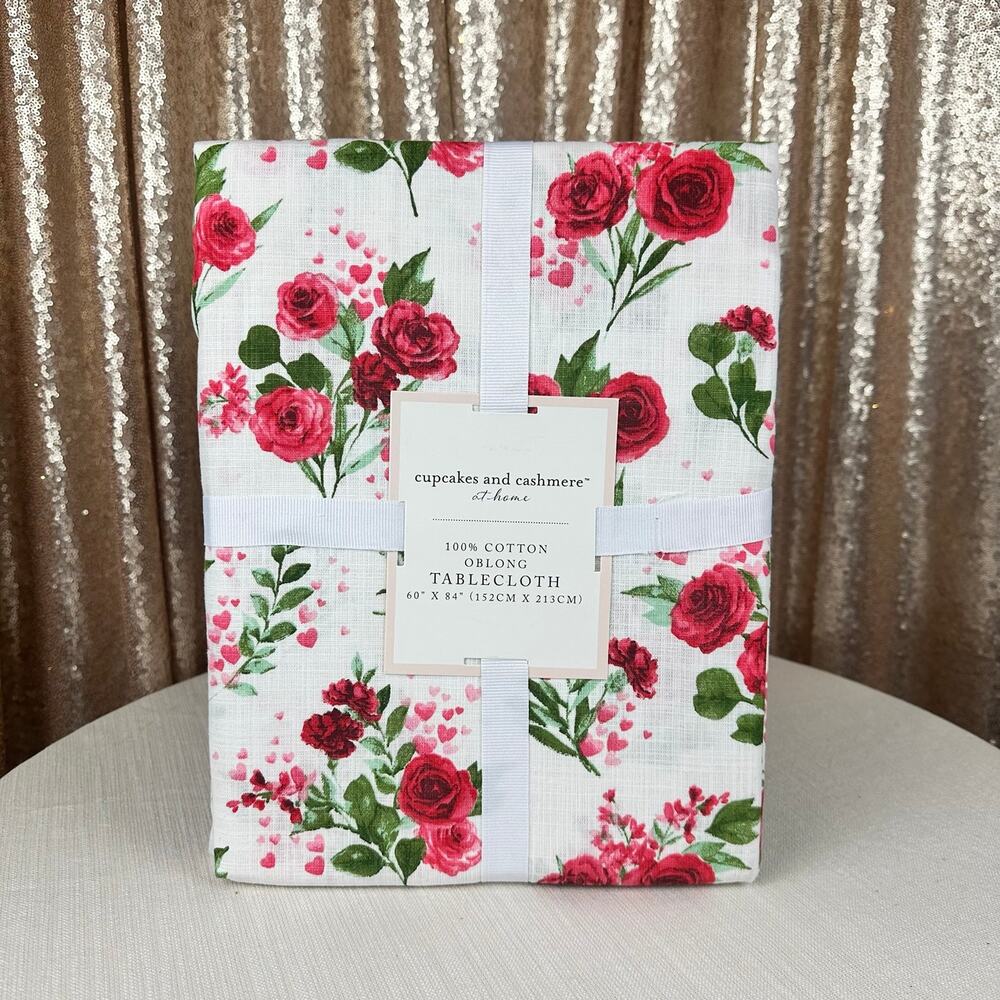 Cupcakes & Cashmere Valentine’s Day Tablecloth Red Roses & Pink Hearts, 60”x84"